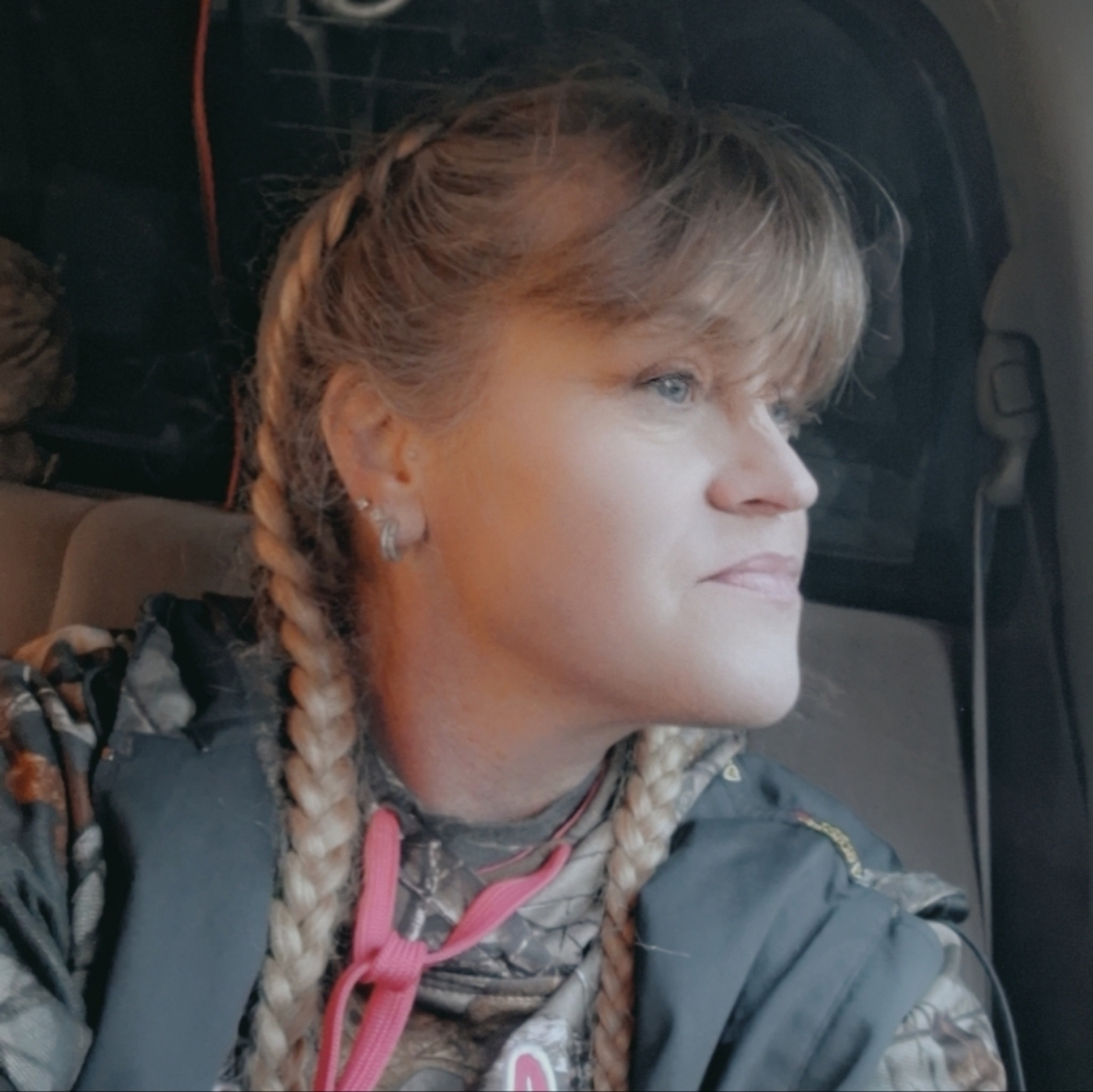 Meet your Posher, Donna, an Oregon girl